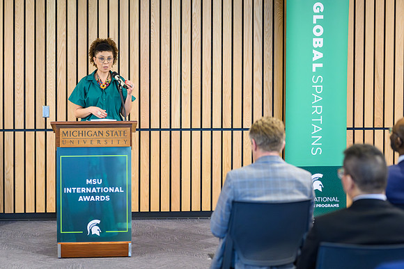 26MSU-OISS-IntlAwards-126