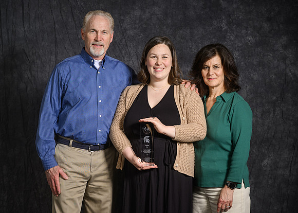 26MSU-OISS-IntlAwards-041