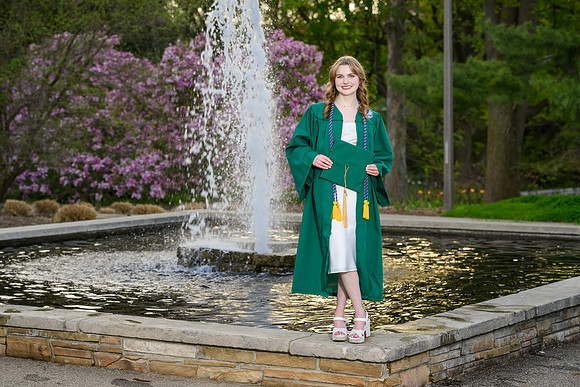26MSUSpringGrads-0423-Gabi-002