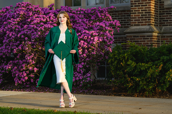 26MSUSpringGrads-0423-Gabi-016