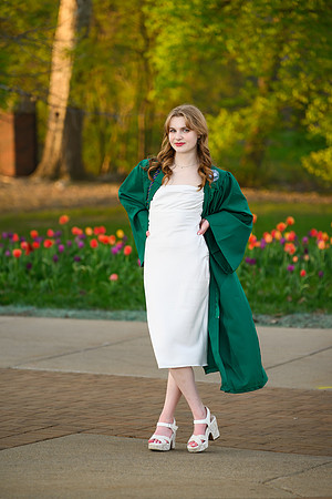 26MSUSpringGrads-0423-Gabi-030