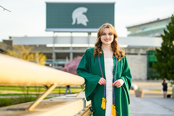 26MSUSpringGrads-0423-Gabi-022