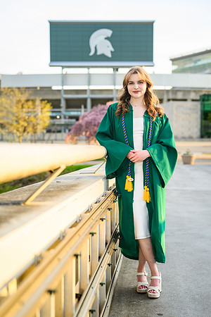 26MSUSpringGrads-0423-Gabi-021