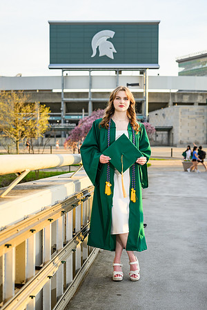 26MSUSpringGrads-0423-Gabi-023