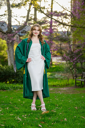 26MSUSpringGrads-0423-Gabi-009