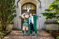 26MSUSpringGrads-0430-Sparty-015