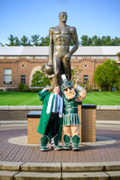 26MSUSpringGrads-0430-Sparty-009