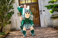26MSUSpringGrads-0430-Sparty-020