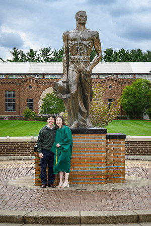 26MSUSpringGrads-0501-Alumni-286