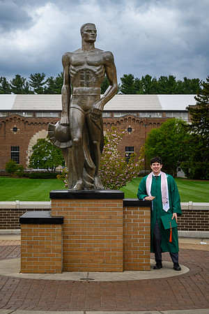 26MSUSpringGrads-0501-Alumni-255