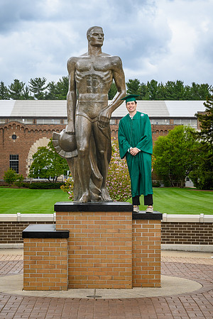 26MSUSpringGrads-0501-Alumni-299