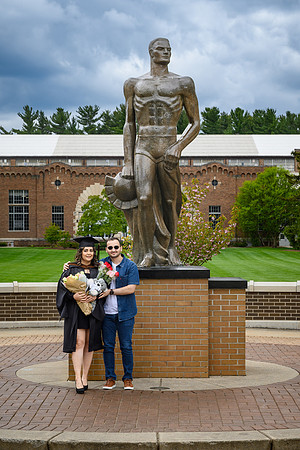 26MSUSpringGrads-0501-Alumni-248