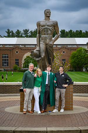 26MSUSpringGrads-0501-Alumni-387