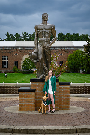 26MSUSpringGrads-0501-Alumni-392