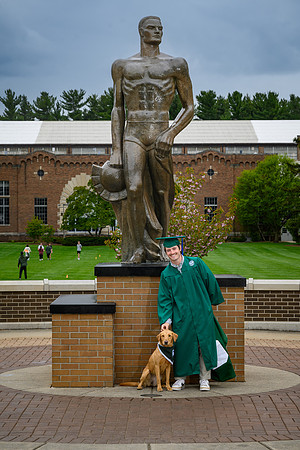 26MSUSpringGrads-0501-Alumni-423