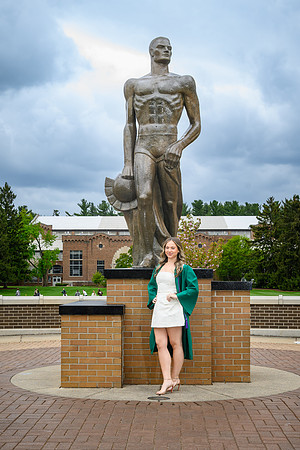 26MSUSpringGrads-0501-Alumni-368