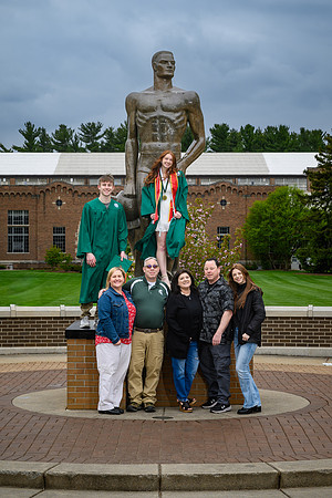 26MSUSpringGrads-0501-Alumni-416
