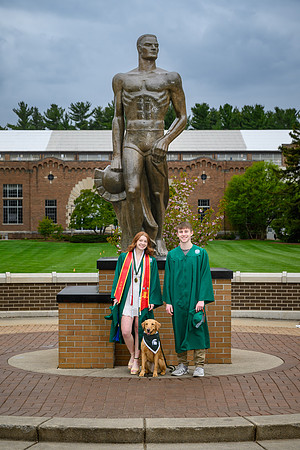 26MSUSpringGrads-0501-Alumni-413