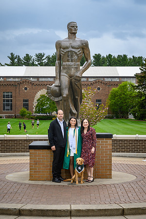 26MSUSpringGrads-0501-Alumni-436