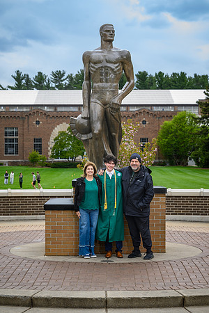 26MSUSpringGrads-0501-Alumni-444