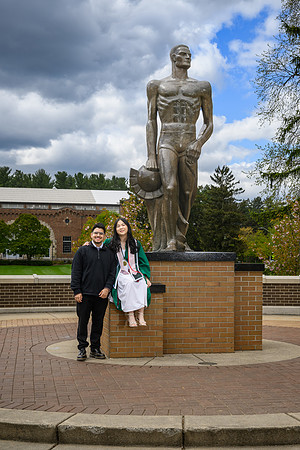 26MSUSpringGrads-0502-Alumni-020
