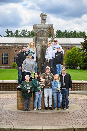 26MSUSpringGrads-0502-Alumni-232