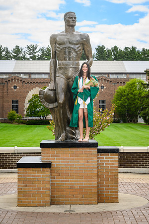 26MSUSpringGrads-0502-Alumni-178