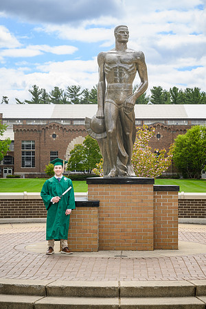 26MSUSpringGrads-0502-Alumni-186