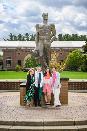 26MSUSpringGrads-0502-Alumni-219
