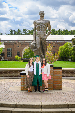 26MSUSpringGrads-0502-Alumni-218