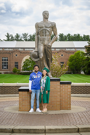 26MSUSpringGrads-0502-Alumni-157