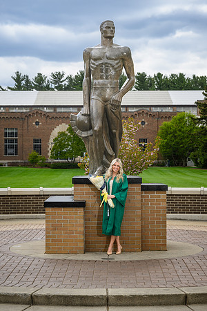 26MSUSpringGrads-0502-Alumni-143