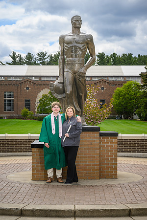 26MSUSpringGrads-0502-Alumni-194