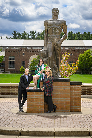 26MSUSpringGrads-0502-Alumni-213