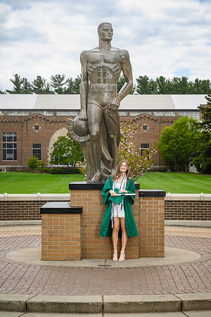 26MSUSpringGrads-0502-Alumni-164
