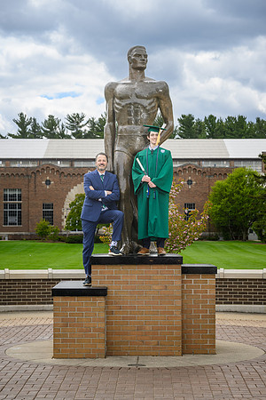 26MSUSpringGrads-0502-Alumni-198