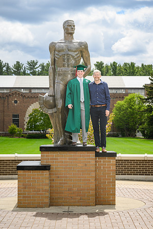 26MSUSpringGrads-0502-Alumni-228
