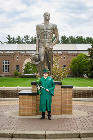 26MSUSpringGrads-0502-Alumni-161
