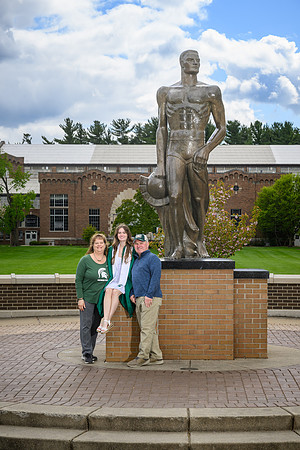 26MSUSpringGrads-0502-Alumni-279