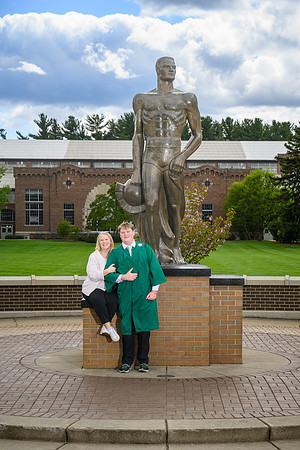 26MSUSpringGrads-0502-Alumni-293