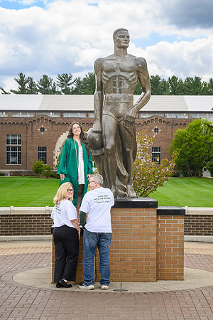 26MSUSpringGrads-0502-Alumni-253