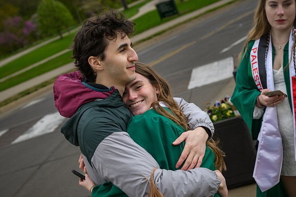 26MSUSpringGrads-0502-Alumni-282