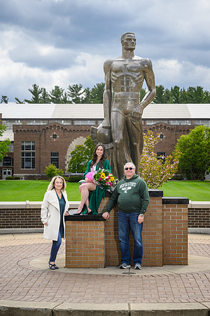 26MSUSpringGrads-0502-Alumni-267