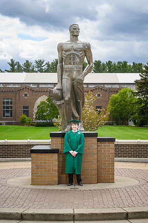 26MSUSpringGrads-0502-Alumni-262