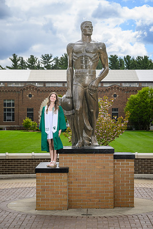 26MSUSpringGrads-0502-Alumni-277