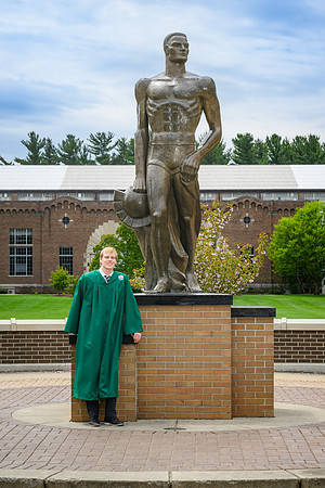 26MSUSpringGrads-0503-Alumni-247