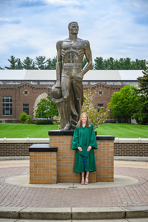 26MSUSpringGrads-0503-Alumni-238