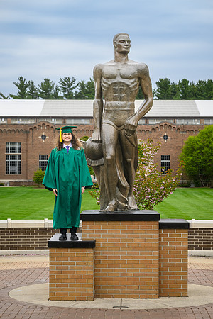 26MSUSpringGrads-0503-Alumni-021