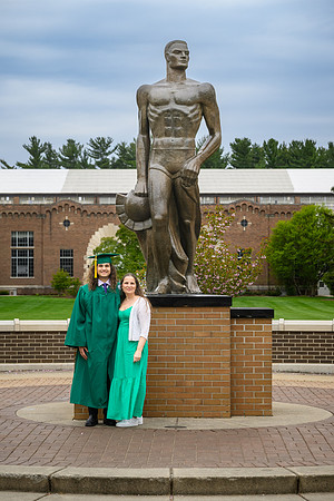 26MSUSpringGrads-0503-Alumni-022