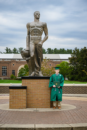 26MSUSpringGrads-0503-Alumni-017